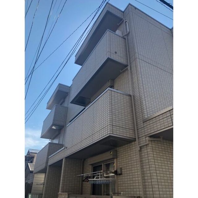 神戸市長田区御船通のアパートの建物外観
