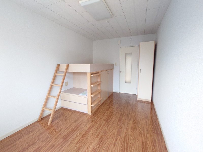 居室・リビング　ロフト付き7.5帖