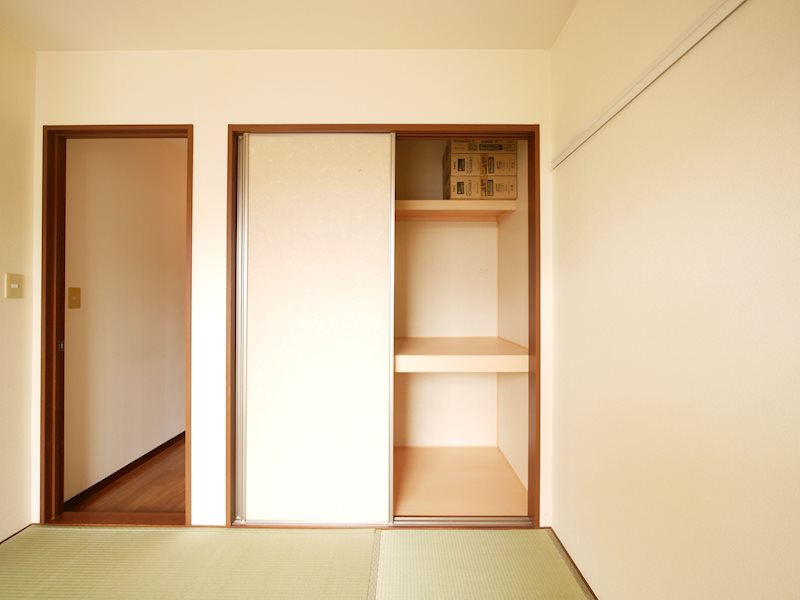 収納　和室6帖