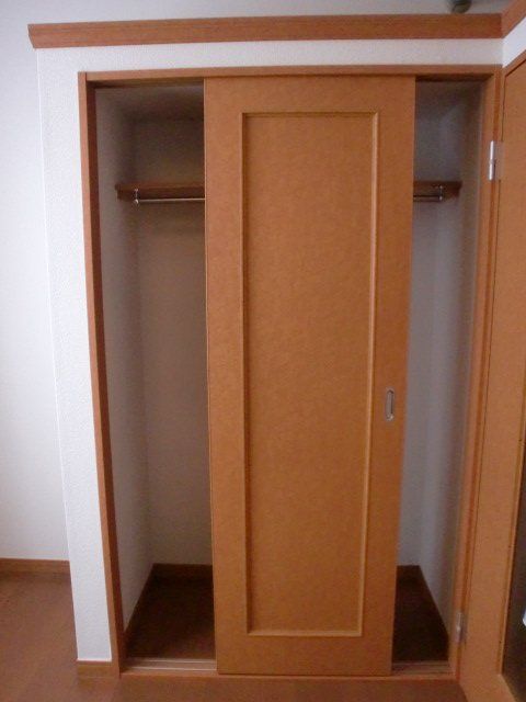 その他部屋・スペース　衣類をたっぷりかけられます