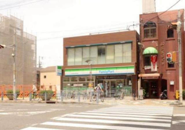 【吹田市吹東町のマンションのコンビニ】