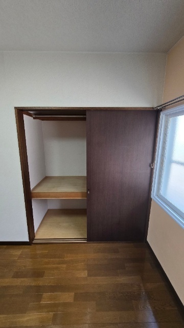 収納　洋室収納