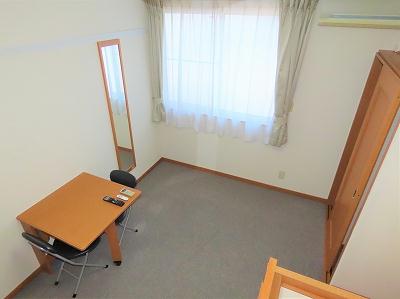 居室・リビング　ベッドからのアングルです