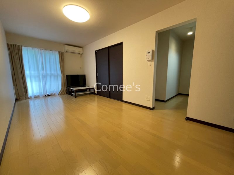 居室・リビング　リビング