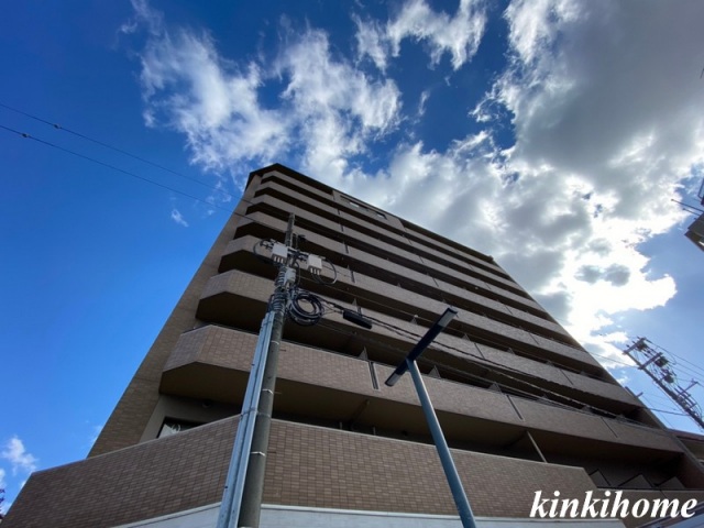 広島市中区幟町のマンションの建物外観