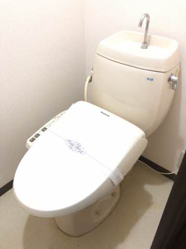 【ハイツあかね　Ｂ棟のトイレ】