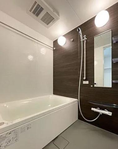 バス・シャワールーム