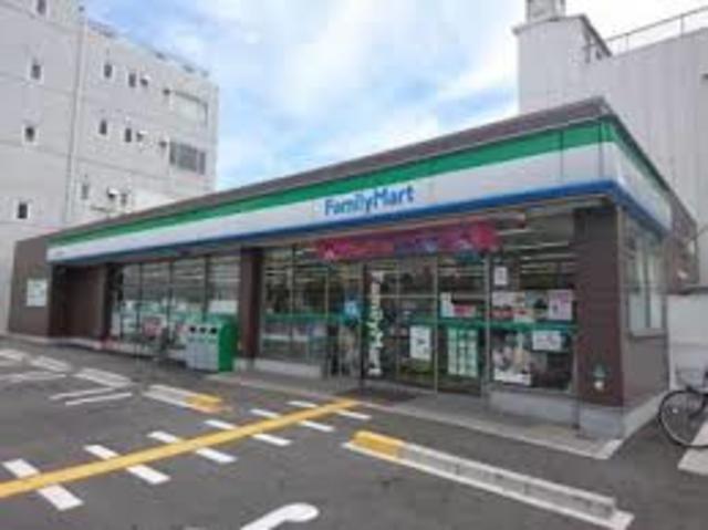 コンビニ　ファミリーマート堺中之町東店（コンビニ）まで614m
