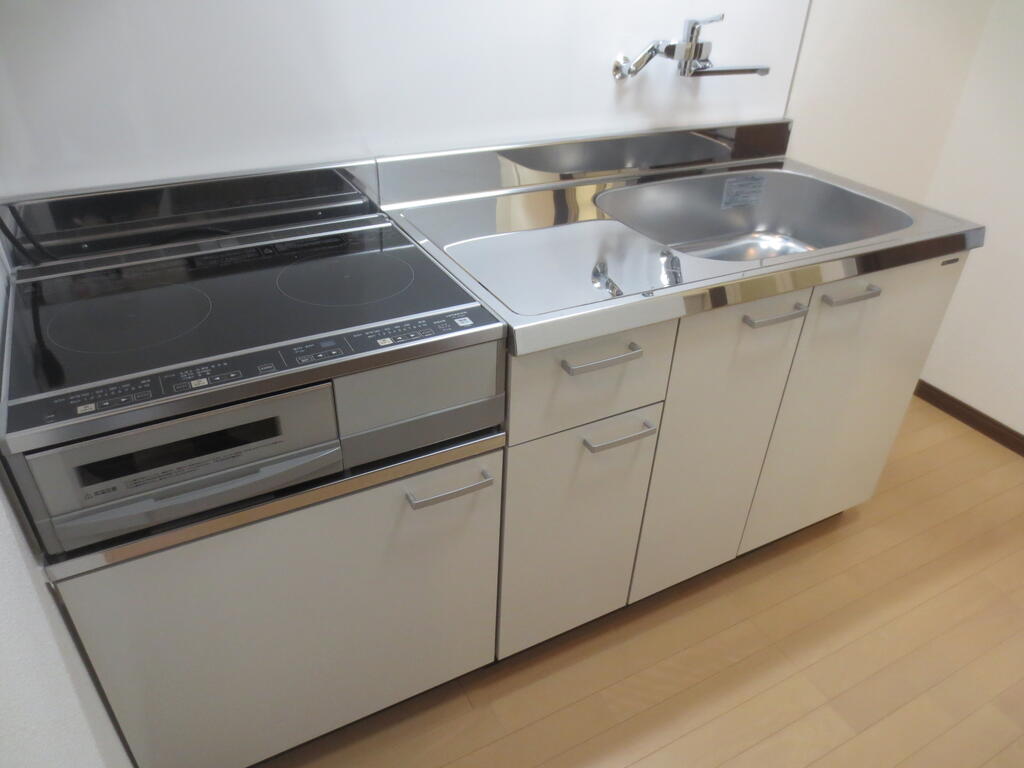 キッチン　オール電化・独立洗面・ネット無料・２０２５年１２月入居可