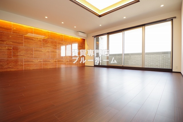 その他　別角度からのリビングです！