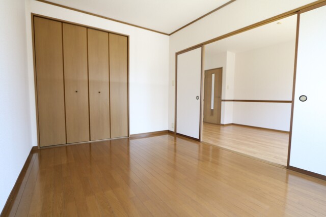 その他部屋・スペース　☆洋室６帖のお部屋が２部屋☆