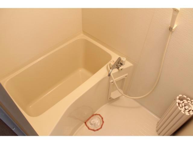 バス・シャワールーム　203