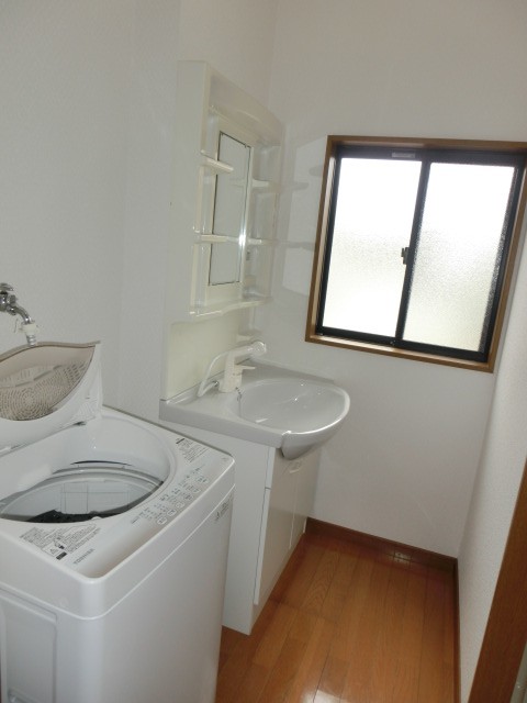 洗面設備　洗面化粧台