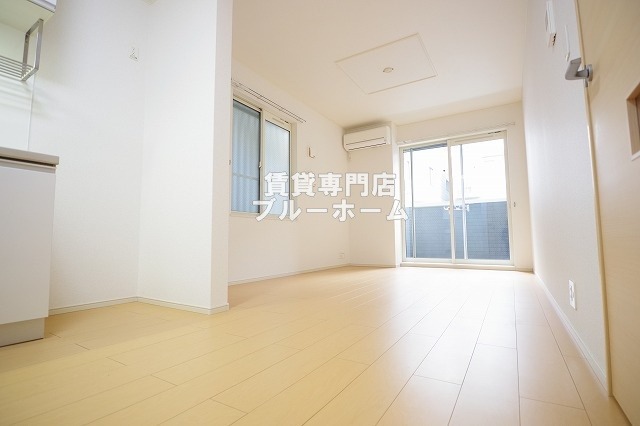 その他　別角度からのリビング！