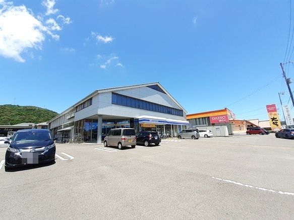 コンビニ　ローソン 四万十古津賀店（コンビニ）まで450m