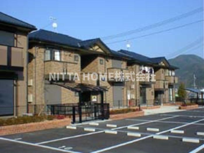 建物外観　ファミリーの方におススメの物件です◇