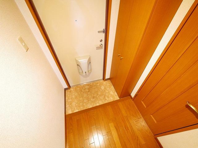 玄関　ゆったりとした玄関です