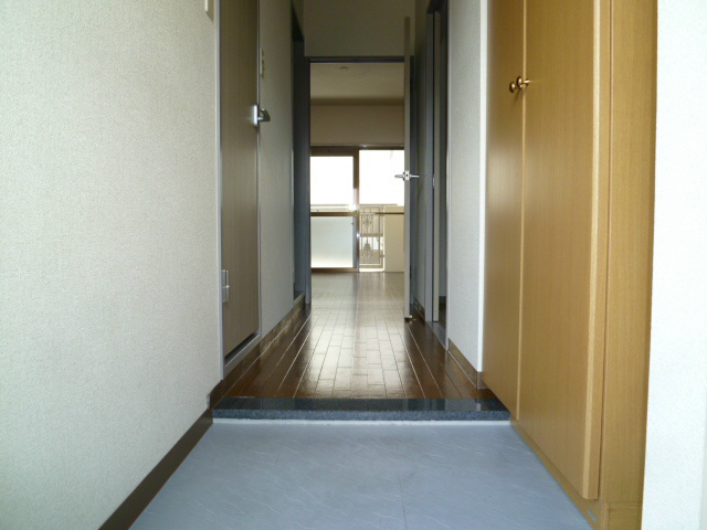 玄関　※現状優先
