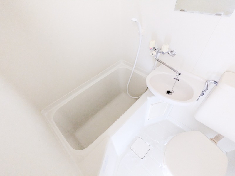 バス・シャワールーム　図面と現状に相違がある場合には現状を優先