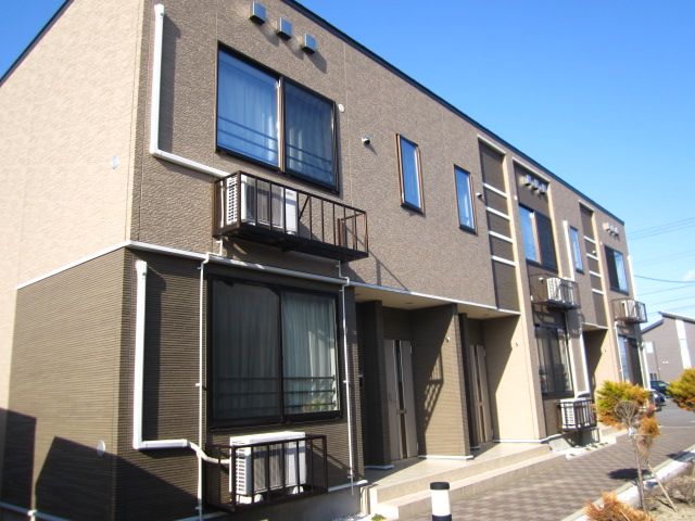 フェアリーVの建物外観
