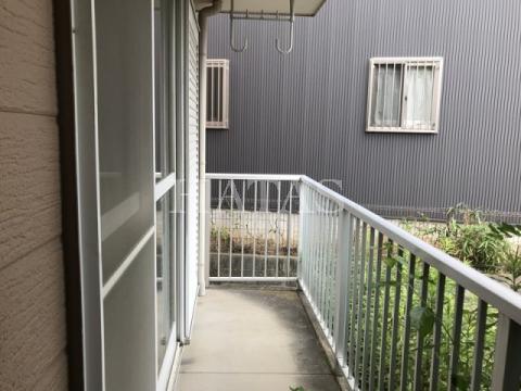 バルコニー　同物件別部屋です。