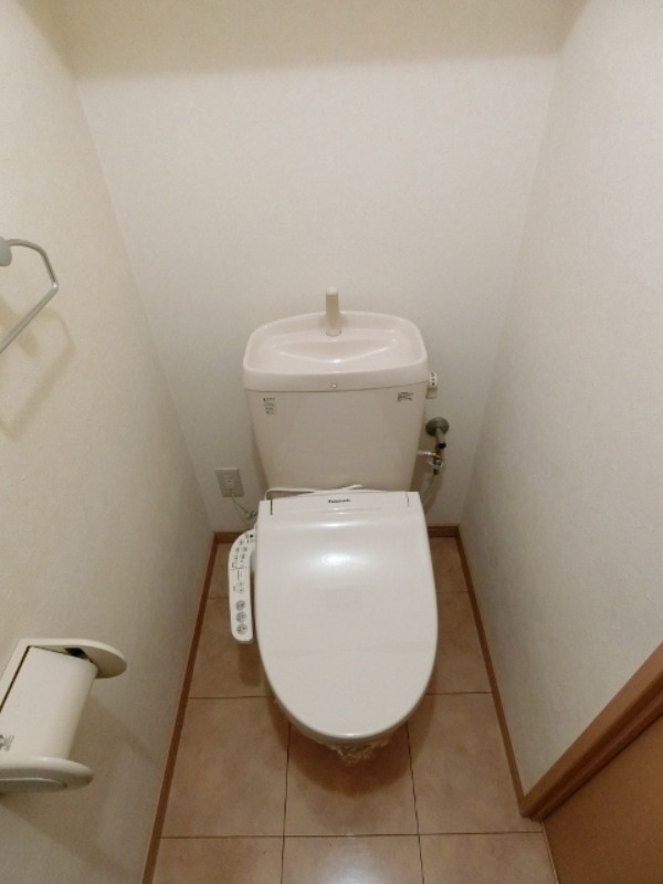 トイレ　図面と現状に相違がある場合には現状を優先