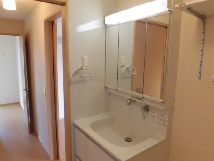 洗面設備　同物件別部屋イメージ