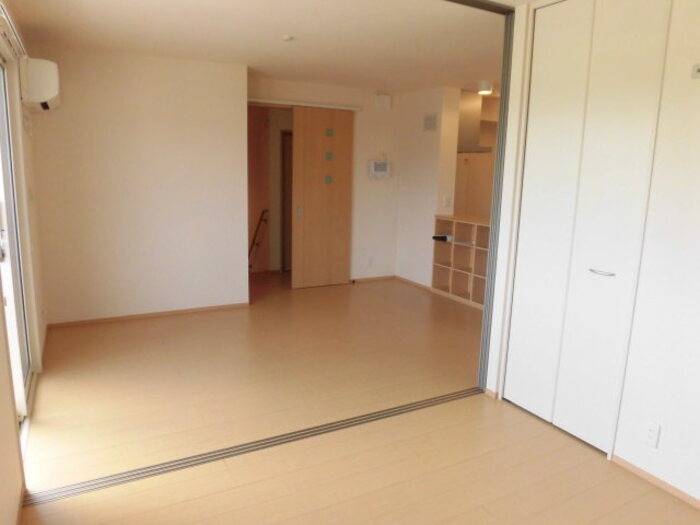 居室・リビング　同物件別部屋イメージ