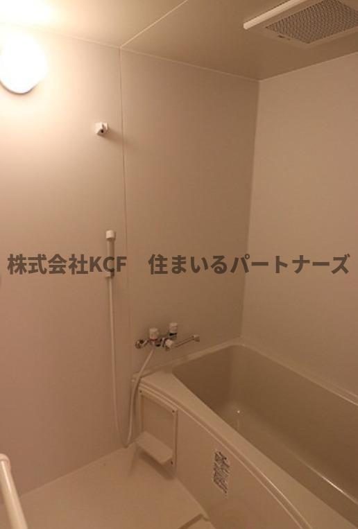 バス・シャワールーム　きれいなお風呂です