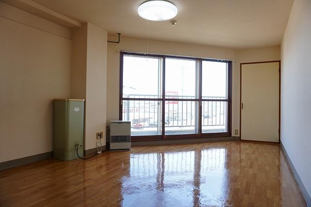 居室・リビング　リビング１