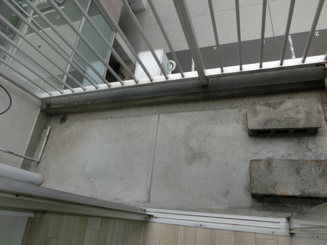 バルコニー　※写真は別のお部屋のものです。現況を優先させて頂きます。