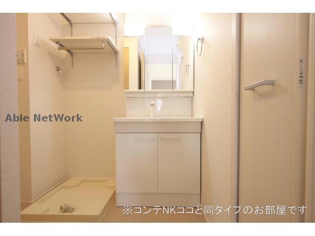 洗面設備　同型モデル