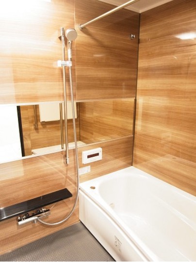 バス・シャワールーム　※他部屋参考写真