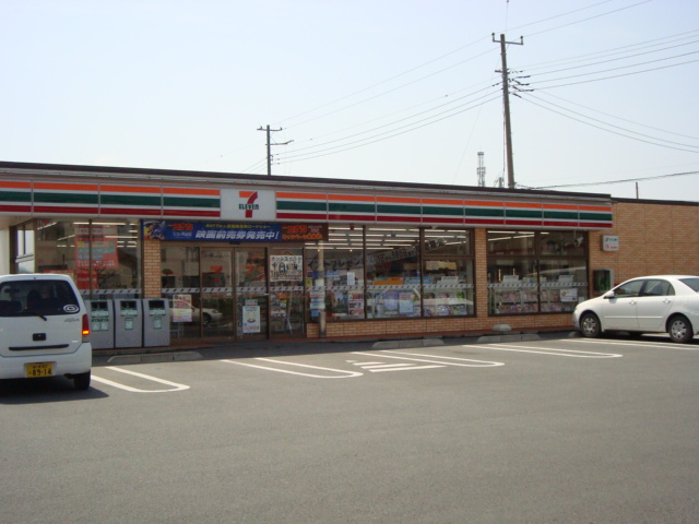 その他　コンビニ（その他）まで400m