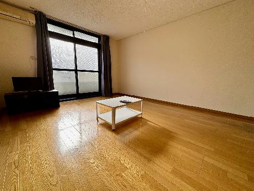 居室・リビング　設備・仕様は号室により異なる為、現況を優先いたします。