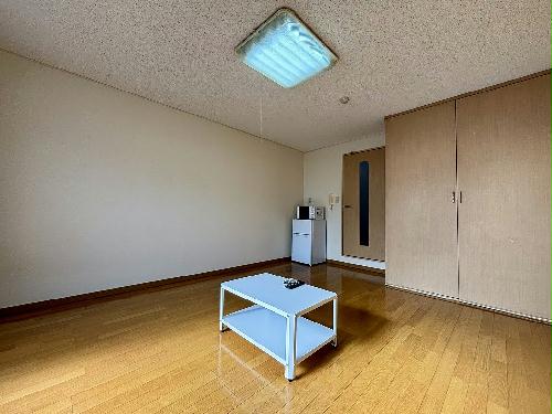 居室・リビング　設備・仕様は号室により異なる為、現況を優先いたします。