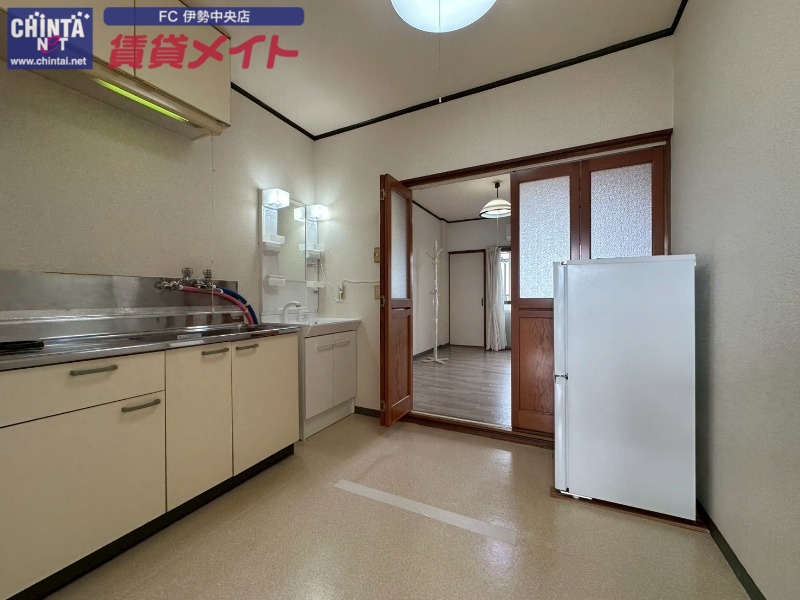 居室・リビング　同型別室のお写真です