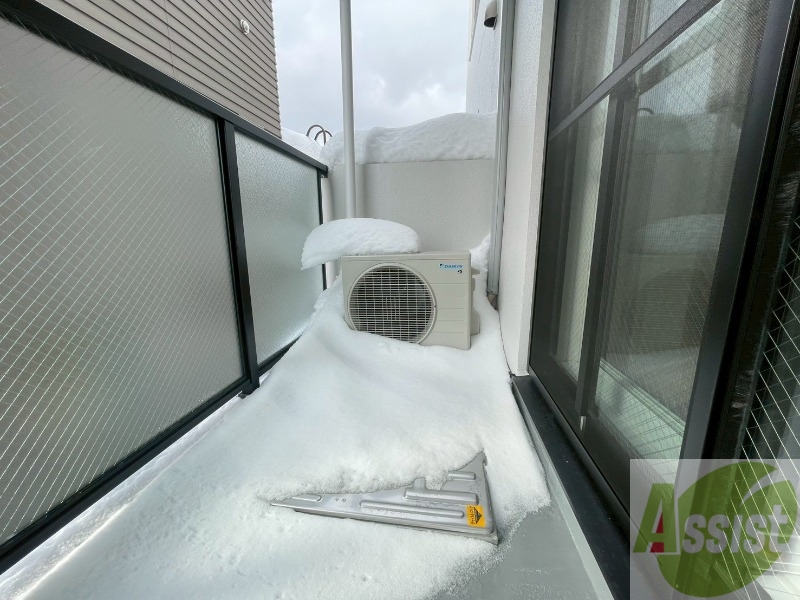 バルコニー　バルコニーです。洗濯物を干したり一息ついたりできますね！