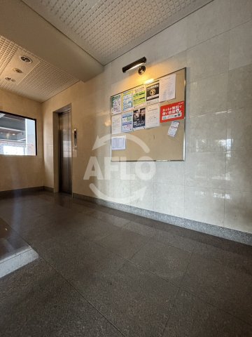 ロビー　インフィルドII　ロビー