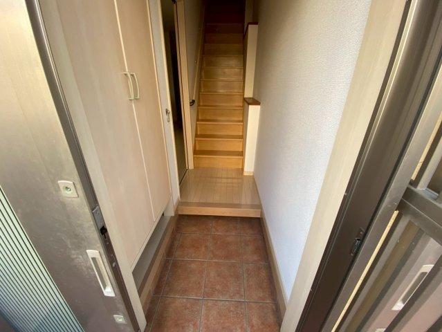 玄関　サンパレッタ