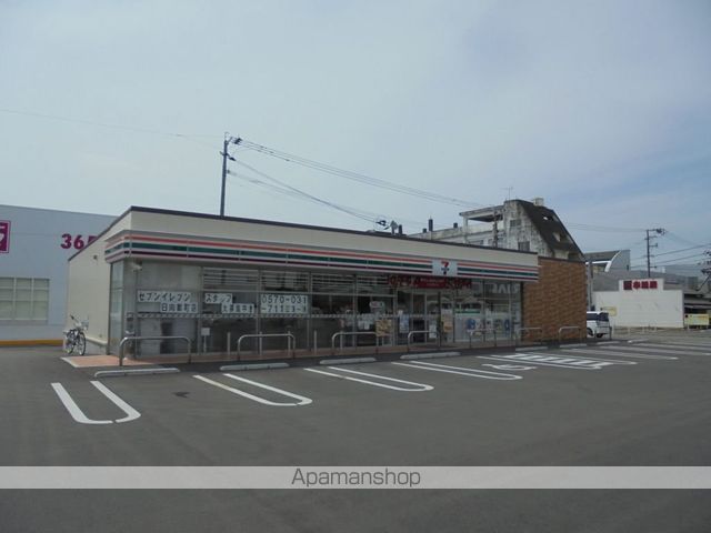 コンビニ　セブン－イレブン日向都町店（コンビニ）まで497m