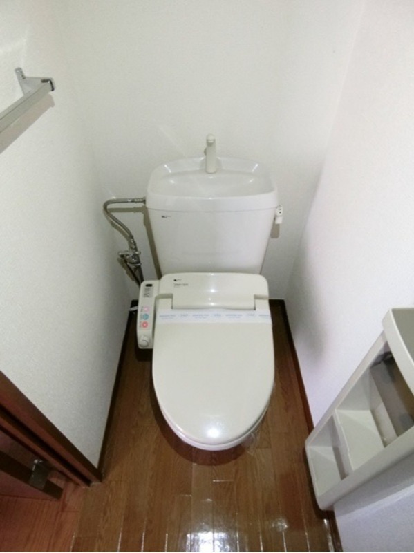 トイレ　図面と現状に相違がある場合には現状を優先