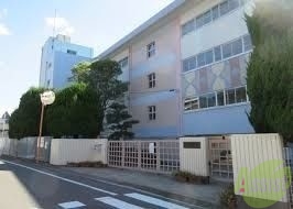 中学校　渋谷中学校（中学校）まで1266m