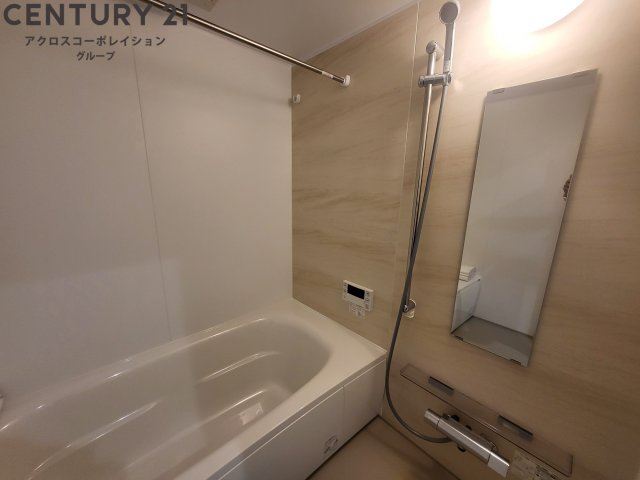 バス・シャワールーム　広々としたお風呂です。