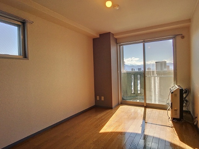 居室・リビング　５－Ｅの写真