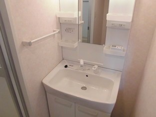 洗面設備　同タイプ内観です