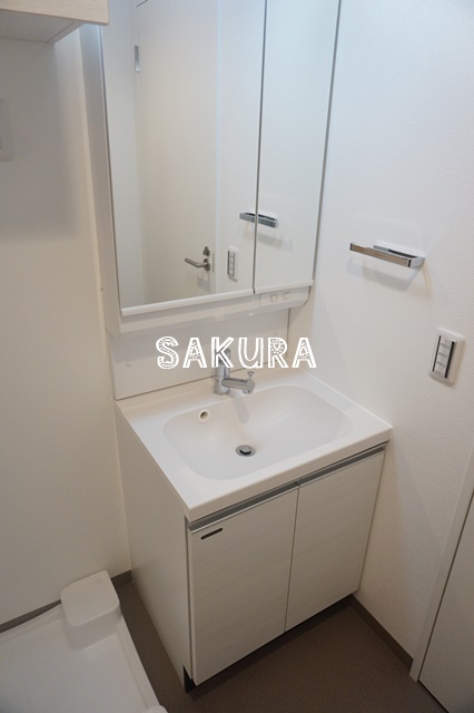 洗面設備　身支度に便利な洗面台♪