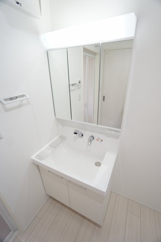 洗面設備　※同タイプの写真です