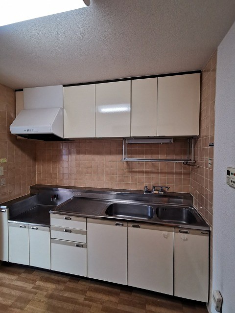 キッチン　現況優先