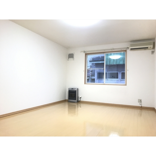 居室・リビング　洋室（11帖）の様子